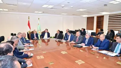 اجتماع وزاري يطلق منصة رقمية للمساقي الخاصة لتعزيز الأمن الغذائي في مصر