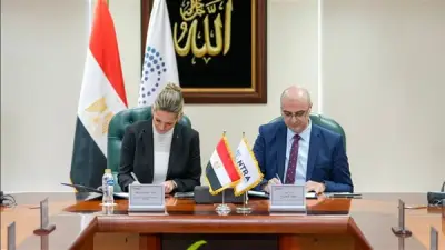 مصر تفتح آفاقًا جديدة: تراخيص لإنترنت الأشياء في السيارات لمرسيديس بنز