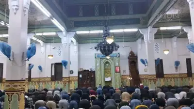 الشيخ عبد الفتاح الطاروطي يؤم صلاة التراويح في مسجد الفتح بالزقازيق وسط إقبال جماهيري كبير