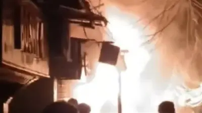 الحماية المدنية بالقليوبية تسيطر على حريقين منفصلين في شبرا الخيمة والعبور دون إصابات