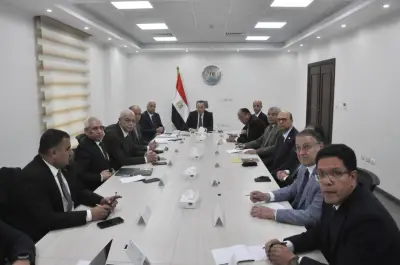 وزير التعليم العالي يؤكد التزامه بتنفيذ توجيهات القيادة السياسية بالارتقاء بالمنظومة