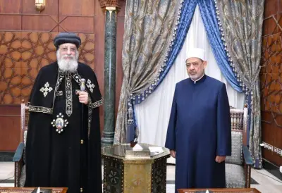 البابا تواضروس يطمئن على صحة شيخ الأزهر في اتصال هاتفي مثير للاهتمام