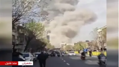 وكالة فارس: صواريخ إسرائيلية تضرب شارع الجامعة والجمهورية في طهران