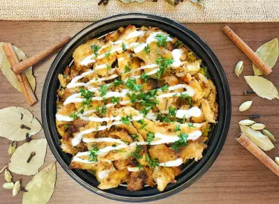 طريقة سهلة لعمل فطيرة الشاورما بالدجاج: هتفتح إيه النهاردة؟