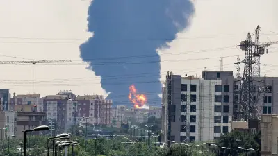 إعلام إسرائيلي: مؤشرات على إصابة أشخاص بارزين في النظام الإيراني