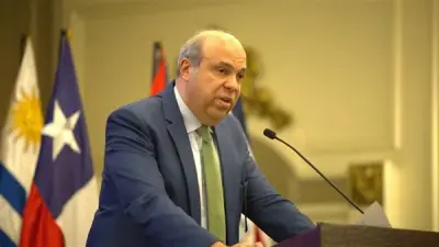 وزير الطيران المدني يوجه بتعزيز الاستعدادات في المطارات المصرية مع إغلاق المجال الجوي لدول الجوار