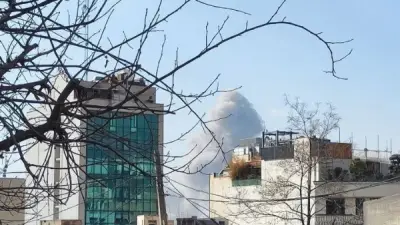 اتصال هام بين أمير قطر والرئيس الفرنسي لمناقشة الأوضاع الأمنية في المنطقة