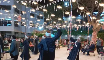 فرقة ملوّي للفنون الشعبية تتألق في أمسية روحانية بملعب النادي الرياضي