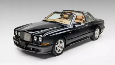 بنتلي كونتيننتال SC موديل 1999: سيارة كوبيه نادرة تعرض في مزاد بالسعودية