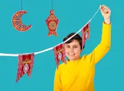 فرحة على كل لون: صورة نادرة تروي قصة زينة رمضان في شوارع القاهرة عام 1914