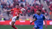 الأهلي يستعد لمواجهة سموحة في الدوري المصري الممتاز.. تفاصيل المباراة والقناة الناقلة