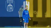 بنزيما يغير وجه الكلاسيكو السعودي: الهلال يستضيف الاتحاد في مواجهة نارية