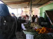 حملات تموينية مكثفة لضبط الأسعار في الأسواق المصرية