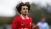 كريم أحمد لاعب ليفربول يكشف تفاصيل رسالة محمد صلاح قبل انضمامه لمنتخب مصر