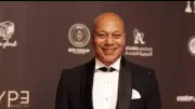 ضياء عبدالخالق ينتقد إقصاء اسمه من دعاية مسلسل علي كلاي ويطرح تساؤلات حول التقدير المهني