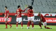 الأهلي يتأخر أمام زد بهدف مبكر في الدوري الممتاز ويبحث عن التعادل