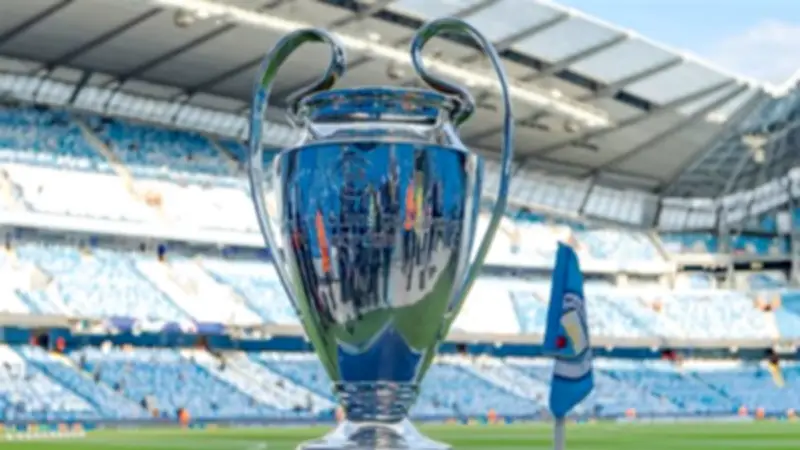 مانشستر سيتي يخطط لإرهاب ريال مدريد بعرض الكأس قبل مواجهة الإياب بدوري الأبطال