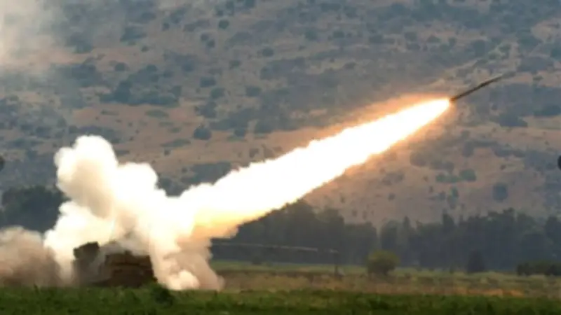 حزب الله يعلن قصف مقر قيادة المنطقة الشمالية وقاعدة عين زيتيم شمال صفد