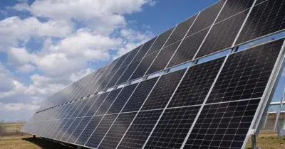 فرص عمل مغرية في مصانع الطاقة الشمسية بالعين السخنة برواتب تصل لـ12,200 جنيه