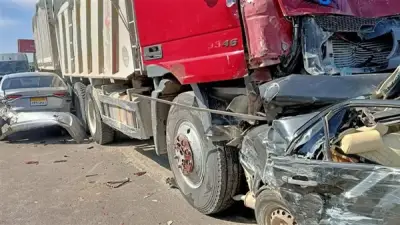 تصادم مروع لـ13 مركبة على طريق الإسكندرية الصحراوي يتسبب في إصابة 5 أشخاص وتعطيل كامل للحركة