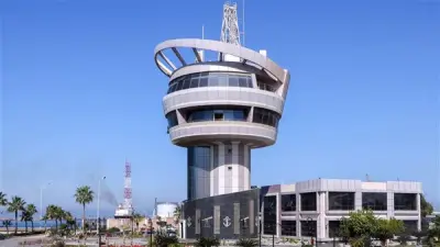 ميناء دمياط يسجل حركة ملاحية نشطة باستقبال ومغادرة 14 سفينة خلال 24 ساعة