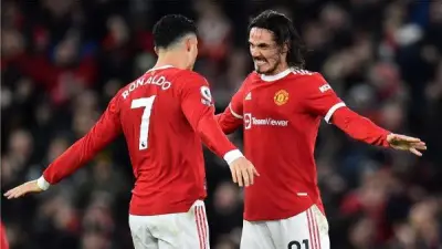 توتنهام يواصل السقوط في الدوري الإنجليزي بخسارة مذلة من فولهام 2-1