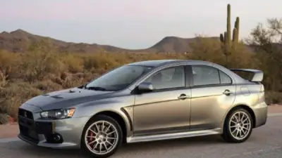 ميتسوبيشي لانسر 2016 أوتوماتيك بسعر 650 ألف جنيه في السوق المصري