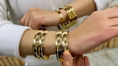 تراجع صاروخي للذهب.. جرام عيار 24 يهبط 60 جنيها في منتصف تعاملات الأربعاء