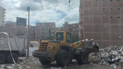 محافظ الغربية يتابع حملة مكثفة لإزالة 320 طنًا من القمامة في طنطا