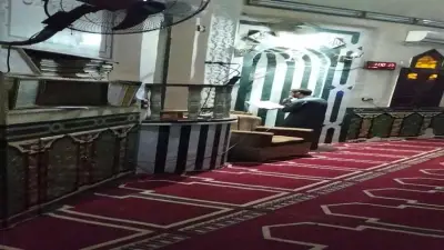 موعد أذان الفجر اليوم في أسيوط: 4:42 صباحاً وعدد ساعات الصيام 12 ساعة و59 دقيقة