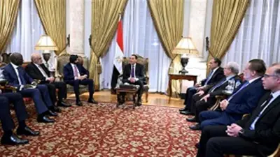 رئيس الوزراء: مصر استثمرت 550 مليار دولار لتطوير البنية التحتية وجذب الاستثمارات