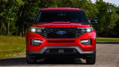 فورد تستدعي 605 ألف سيارة دفع رباعي بسبب عيب خطير في المساحات الأمامية