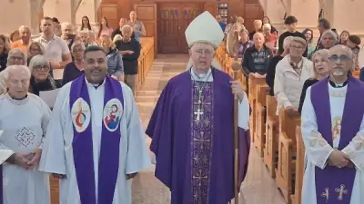 مطران الكنيسة اللاتينية يفتتح زيارته الرعوية لشرم الشيخ بقداس ولقاء روحي