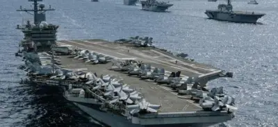 الحرس الثوري الإيراني يعلن استهداف حاملة الطائرات الأمريكية لينكولن بأربعة صواريخ