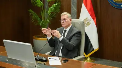 وزارة البترول تعلن تفاصيل حادث اصطدام ناقلة نفط بمنصة بحرية في خليج السويس