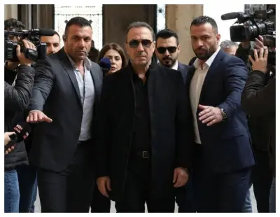 انظروا إلى محمود حميدة وطارق لطفي في مسلسل فرصة أخيرة: تفاصيل جديدة وصور حصرية