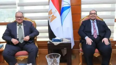 نقيب المحامين بكفر الشيخ يهنئ رئيس الجامعة بتعيينه ورمضان في لقاء ودّي