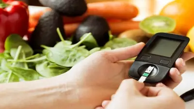 مشروبات ممنوعة على مرضى السكري في رمضان: احذر هذه الأنواع