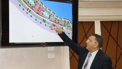 محافظ القليوبية يتفقد تنفيذ المرحلة الرابعة من ممشى أهل مصر في بنها