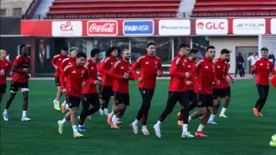 مواعيد مباريات اليوم الخميس: توتنهام والأهلي وافتتاح دوري روشن السعودي