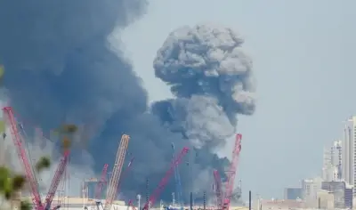 الكويت توضح حقيقة انفجار ناقلة نفط قرب ميناء مبارك الكبير