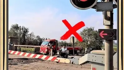 وزارة النقل تحذر من اقتحام مزلقانات القطارات وتعلن تفاصيل مشروع مترو الإسكندرية