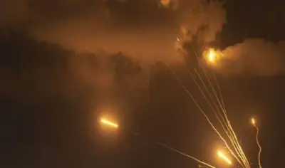 الدفاع السعودي يعترض صاروخ باليستي أطلق باتجاه قاعدة الأمير سلطان الجوية