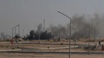 هجمات مسيرة وصواريخ تضرب الخليج.. صفارات الإنذار تدوي في الكويت واستهدافات متعددة