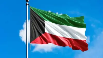 الكويت تعلن استشهاد عنصرين من أمن الحدود وتسيطر على حريق خزانات وقود المطار بعد استهداف مسيرة