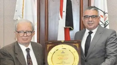 عميد تجارة عين شمس: تعيين حسين عيسى نائباً لرئيس الوزراء مصدر فخر للكلية والجامعة