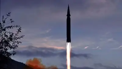 إيران تستهدف إسرائيل بالصواريخ الباليستية وتؤجل عودة التعليم الإسرائيلي