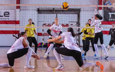 سيدات الزمالك يتوجن بلقب السوبر المصري للكرة الطائرة بعد فوز ساحق