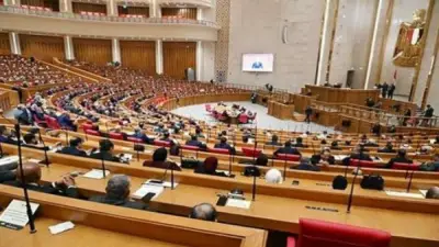 نواب يطالبون الحكومة بتوضيح استراتيجيات الصناعة وحماية العمالة وتطوير الأوقاف الرقمية