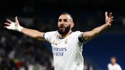 بنزيما يتصدر هدافي مواجهات ريال مدريد ومانشستر سيتي قبل قمة دوري الأبطال